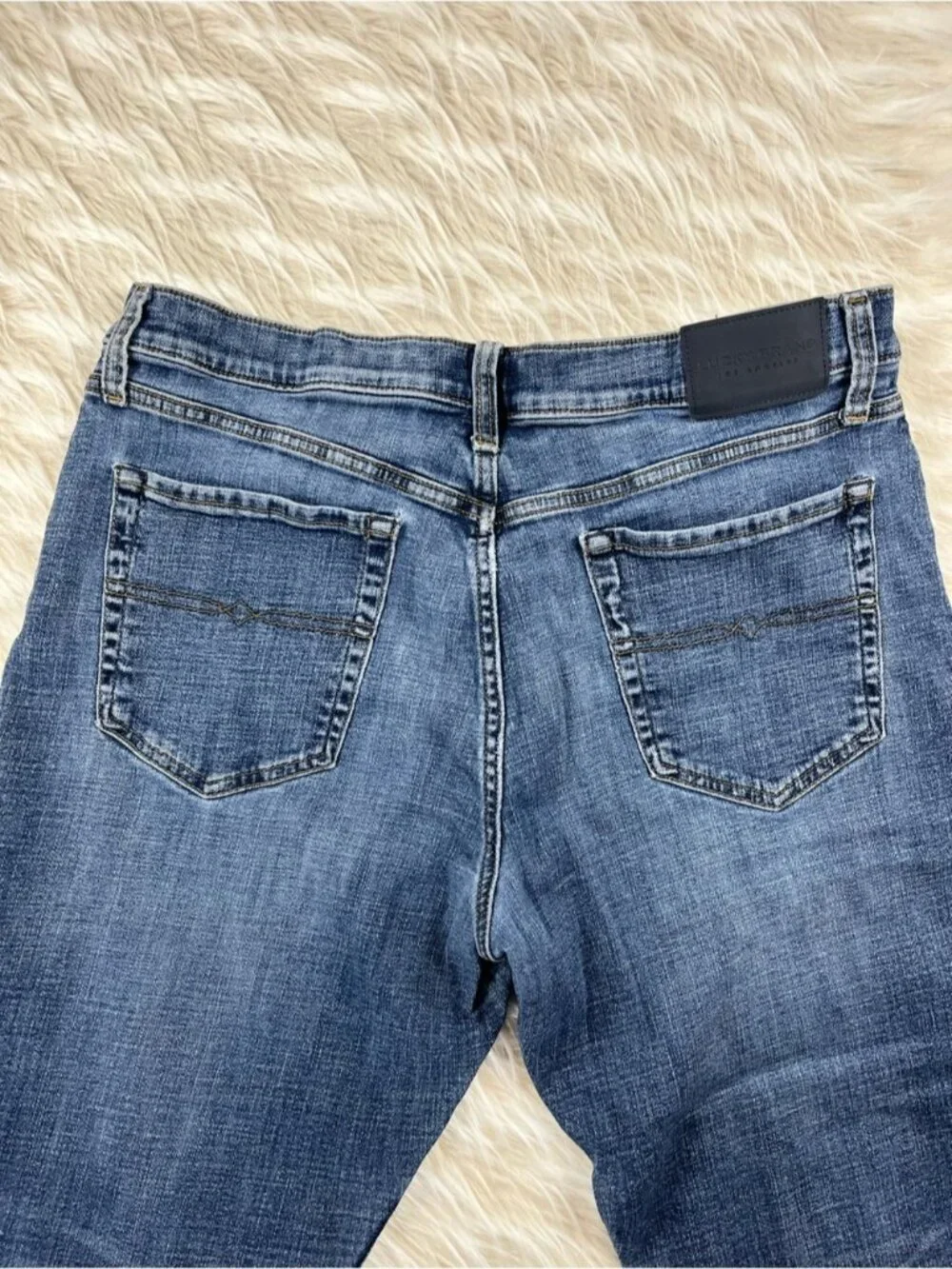 Lucky Brand 121 Jeans Men's 36x30 Mid Rise Straight Leg Medium Wash